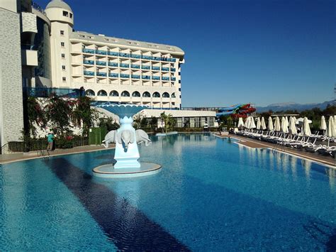 Water side resort hotel